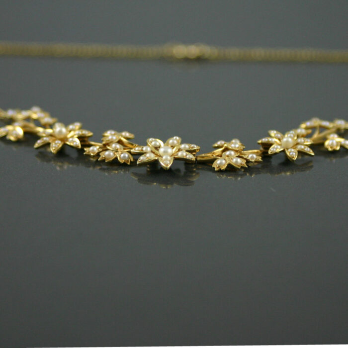 Edwardian 15ct gold seed pearl necklace