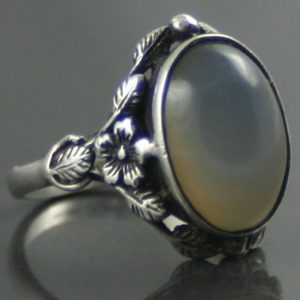 Art Nouveau Moonstone gemstone Silver Ring