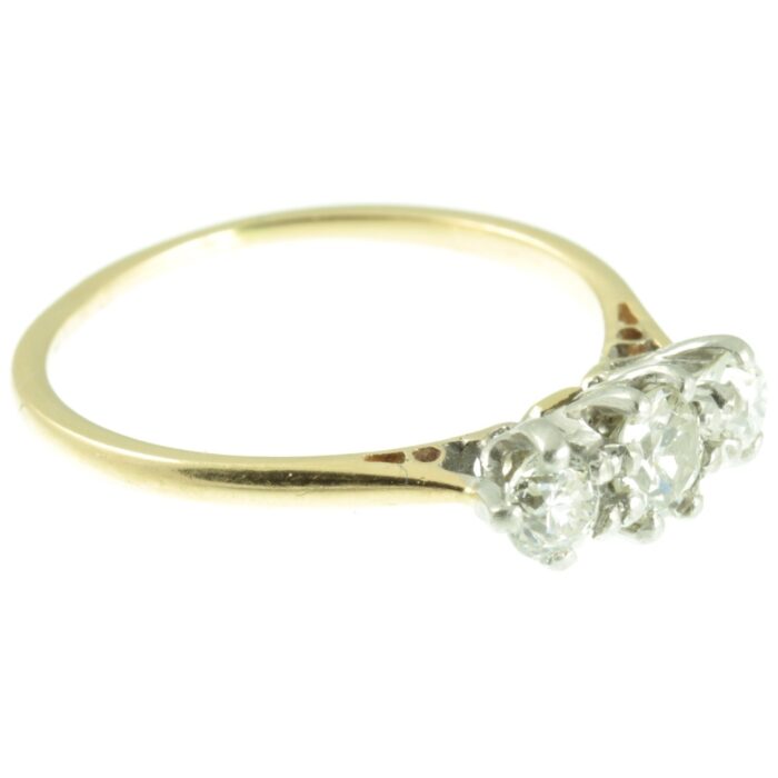 18ct gold Three stone diamond ring