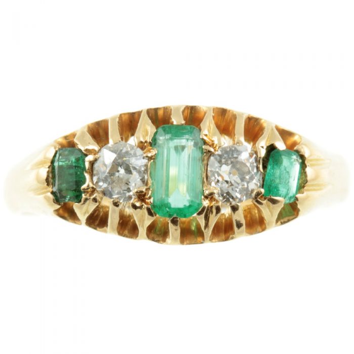 18ct gold Emerald and Diamond ring