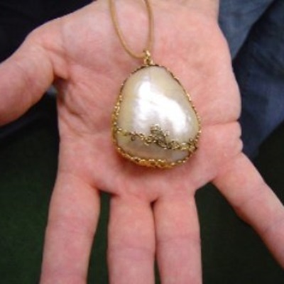 The Gogibus Pearl - Carus Jewellery